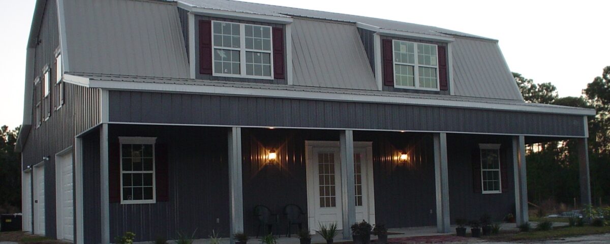 Stylish galvanized steel barndominiums in Waco, Texas, showcasing modern design and rustic charm